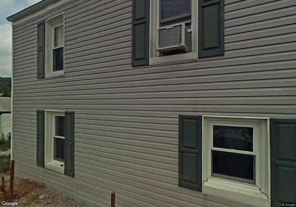 525 20th St, Dunbar, WV 25064 - photo 1