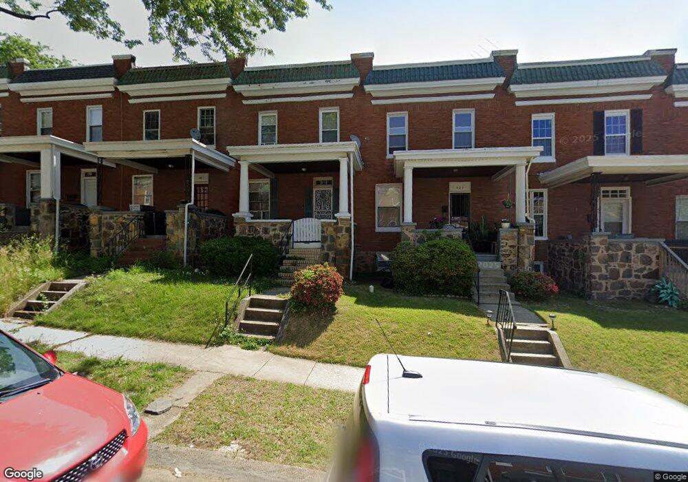 325 Marydell Rd, Baltimore, MD 21229 - photo 1