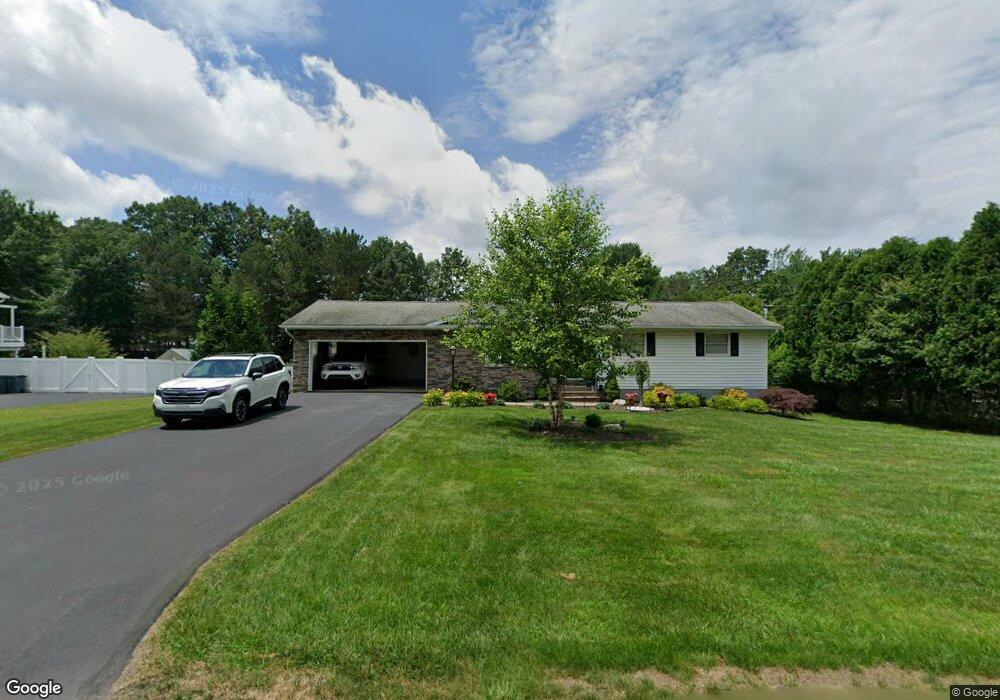 21 Independence Rd, Mountain Top, PA 18707 - photo 1