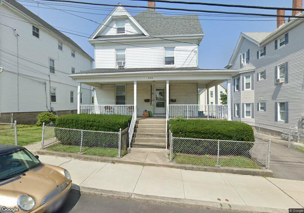 429 S Beach St, Fall River, MA 02724 - photo 1