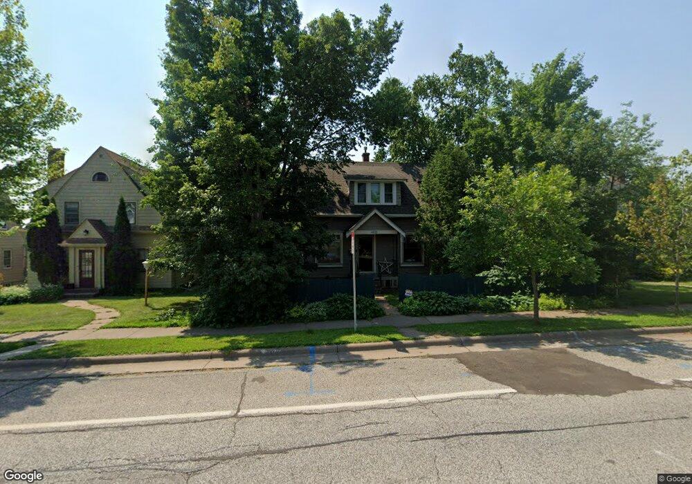 4108 E Superior St, Duluth, MN 55804 - photo 1