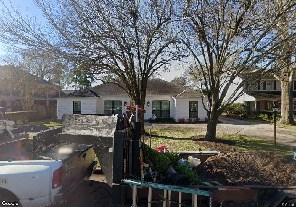 13615 Apple Tree Rd, Houston, TX 77079 - photo 1