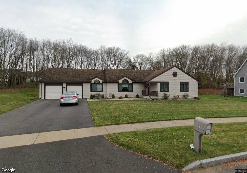 90 Meadowbrook Dr, Manchester, CT 06042 - photo 1