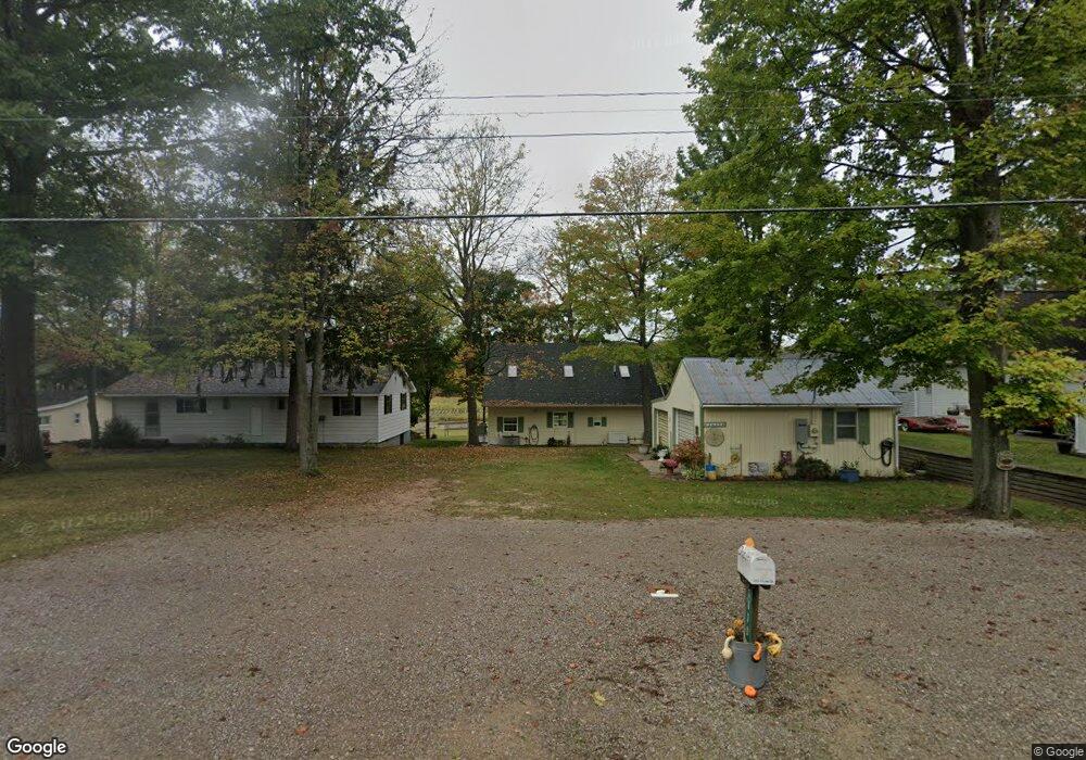 3832 S Lake Dr, Beaverton, MI 48612 - photo 1