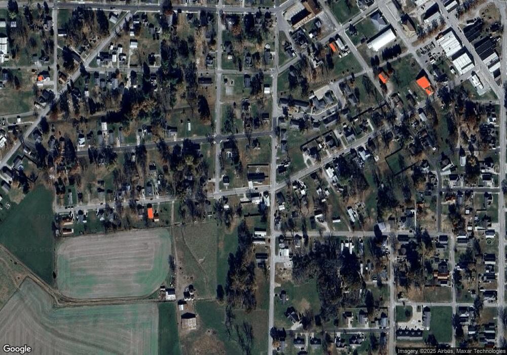 504 Alton St, Bicknell, IN 47512 - photo 1