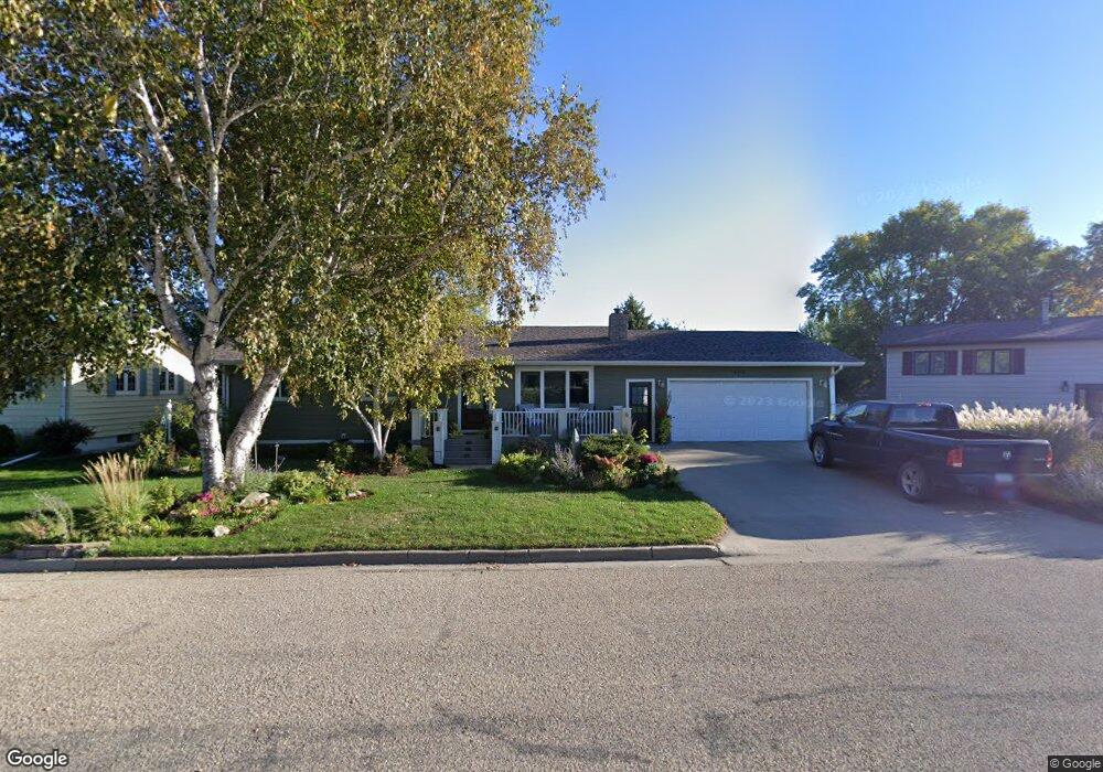 300 16th St SW, Jamestown, ND 58401 - photo 1