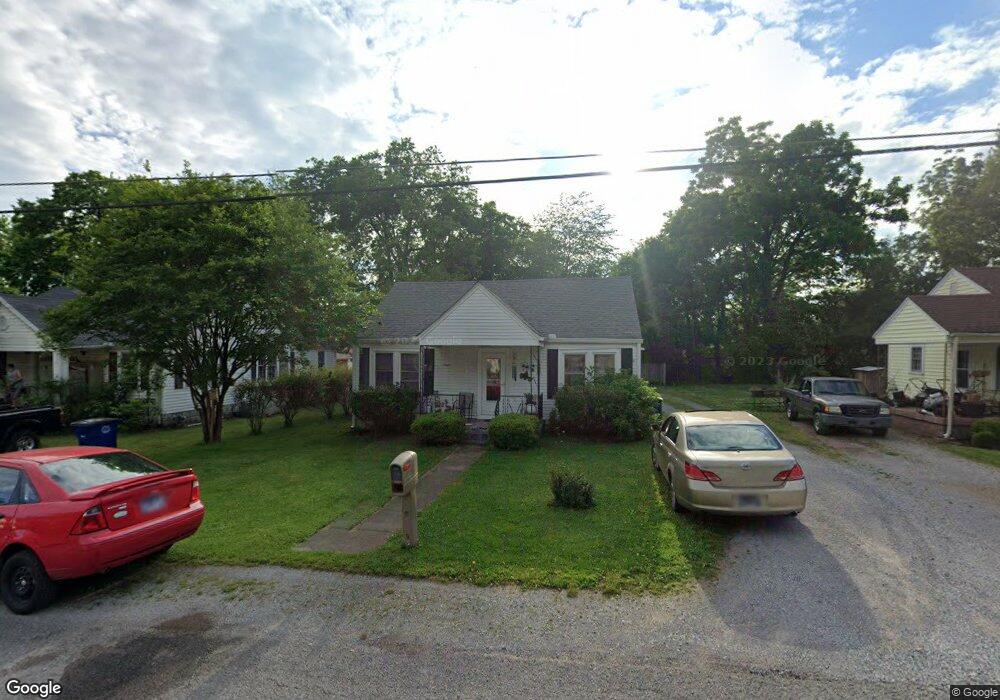 717 Hoover St, Shelbyville, TN 37160 - photo 1