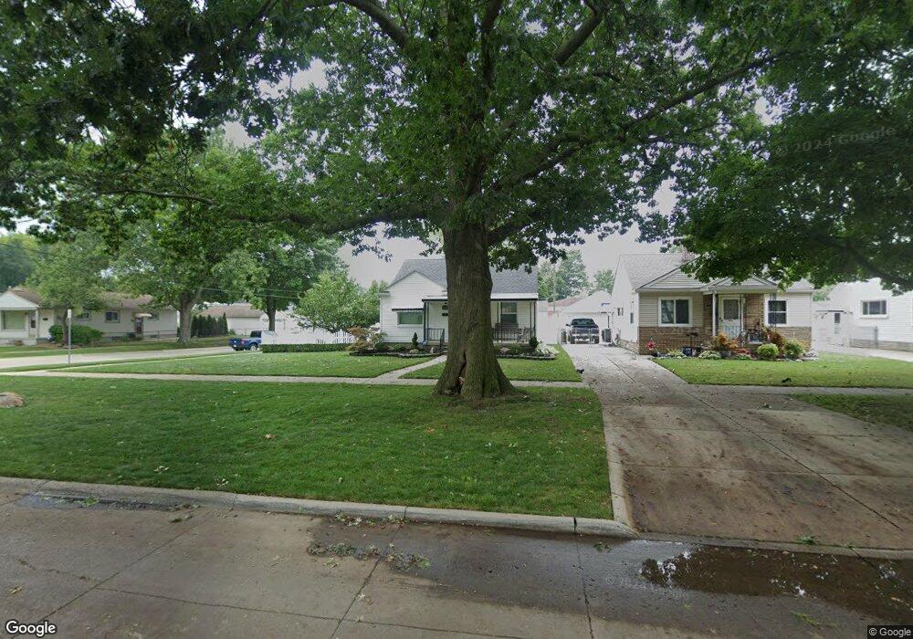 20421 Pinecrest St, Taylor, MI 48180 - photo 1