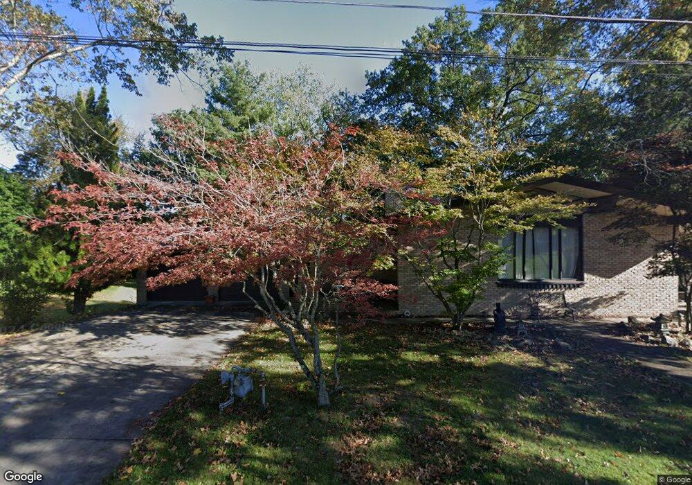 2872 Sunset Cir, Export, PA 15632 - photo 1