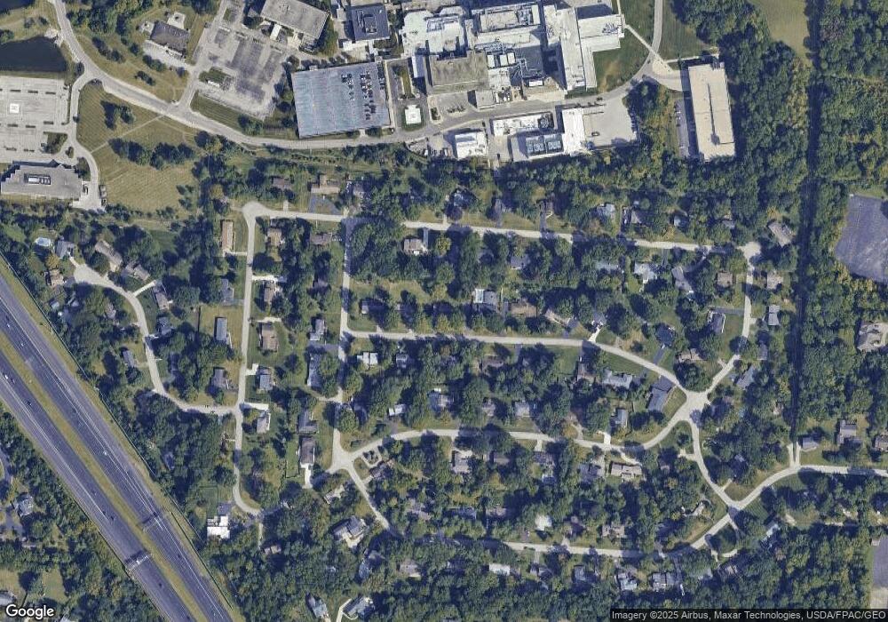 5898 Timber Dr, Columbus, OH 43213 - photo 1