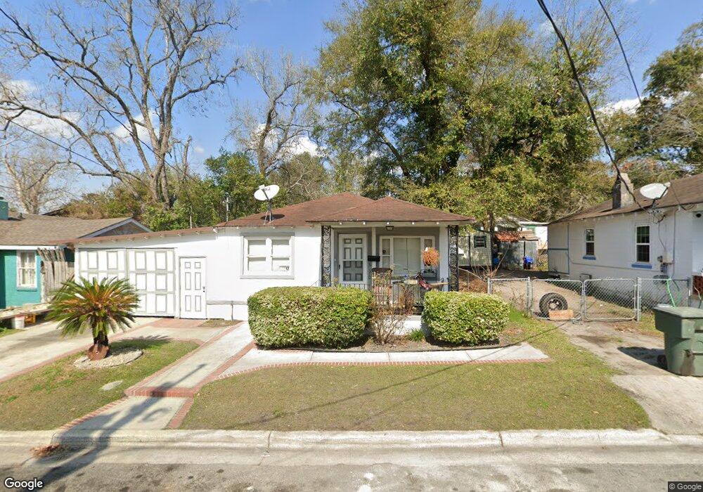 630 W 48th St, Savannah, GA 31405 - photo 1