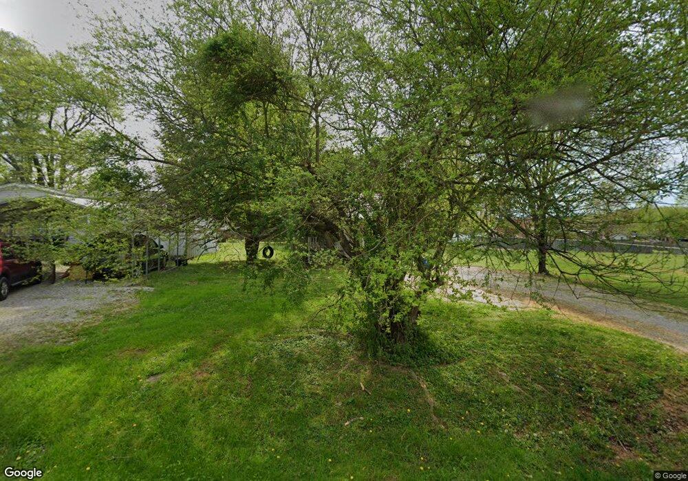 793 Hendrixson Dr, Manchester, TN 37355 - photo 1