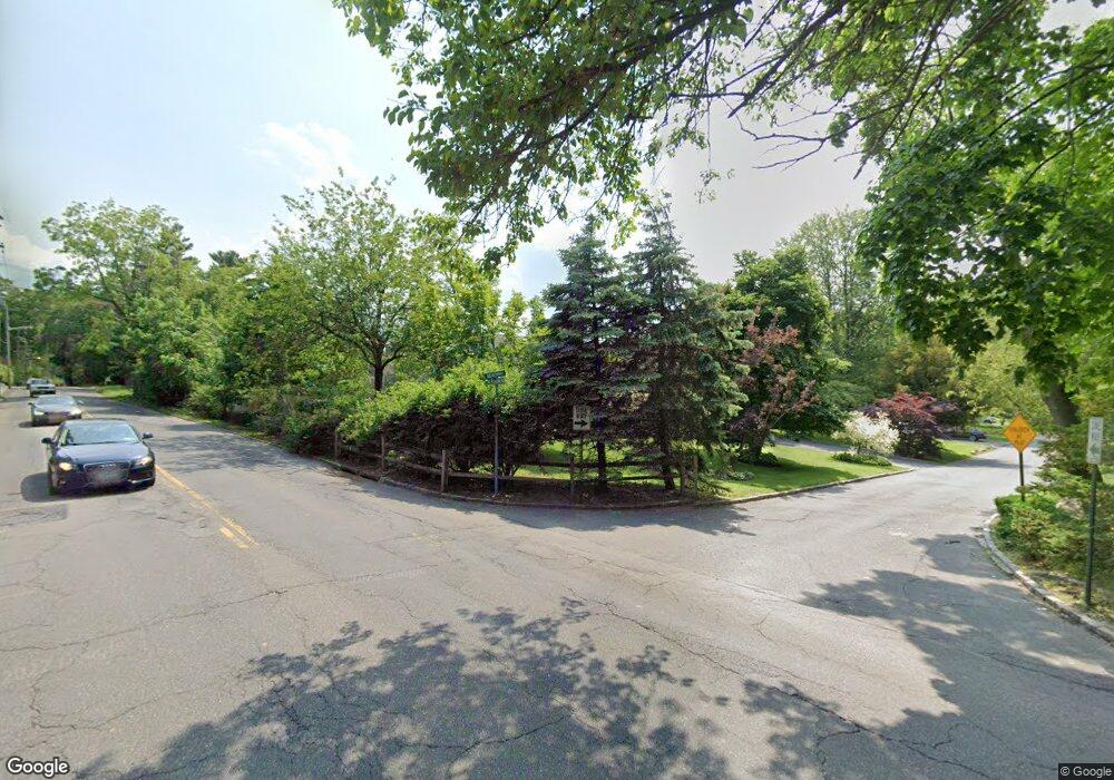 2 Beachway, Port Washington, NY 11050 - photo 1