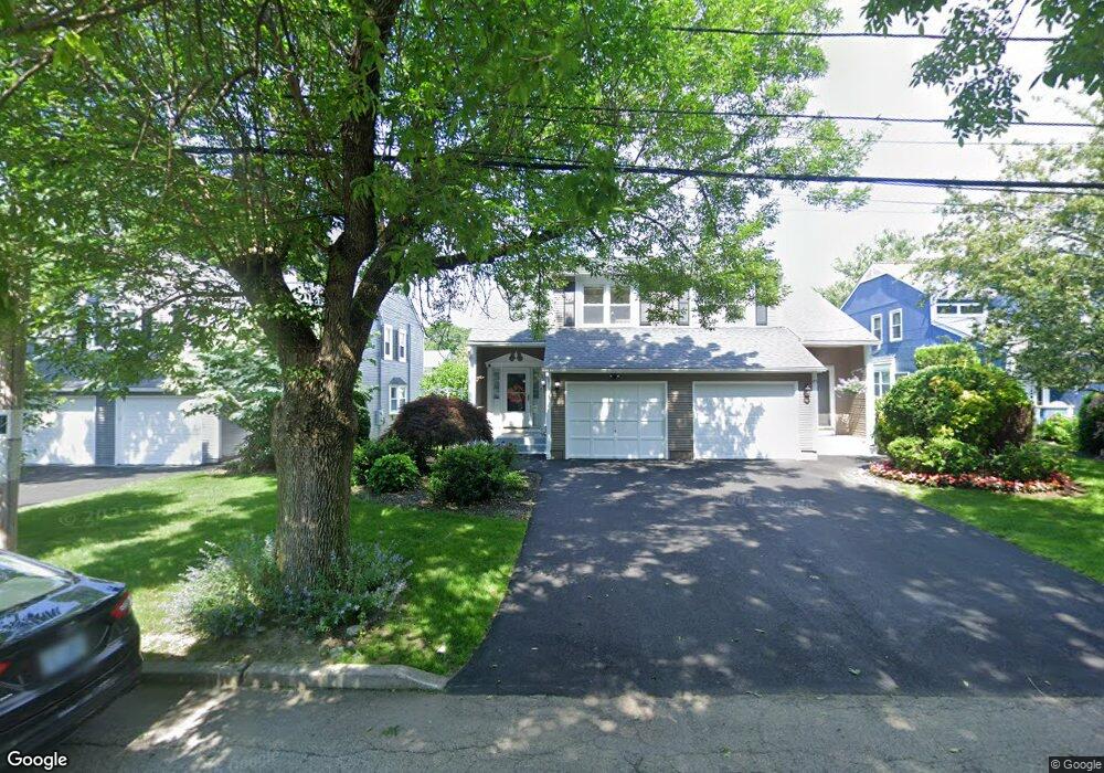 39 Arbor Dr unit 28, Providence, RI 02908 - photo 1