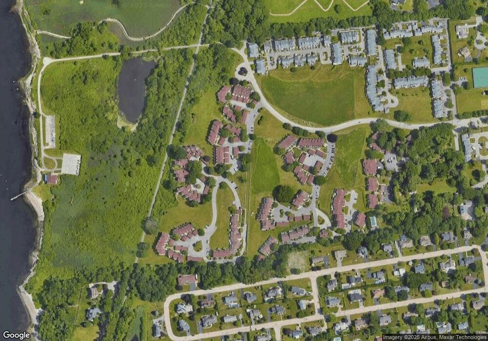 156 Seabreeze Ln unit 156, Bristol, RI 02809 - photo 1