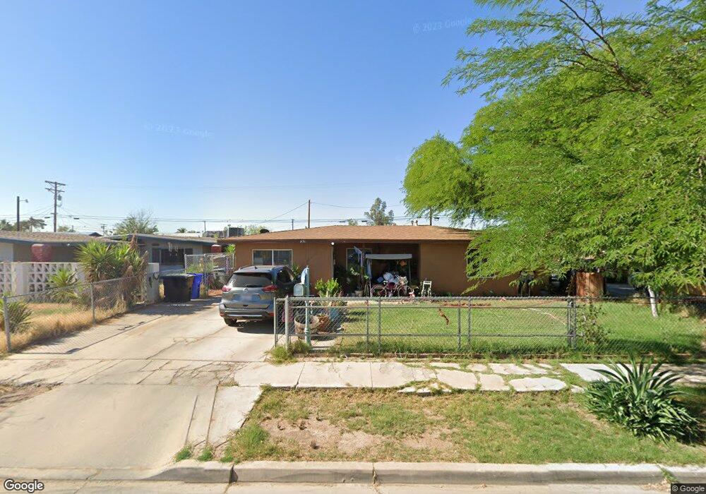 831 Woodward Ave, El Centro, CA 92243 - photo 1
