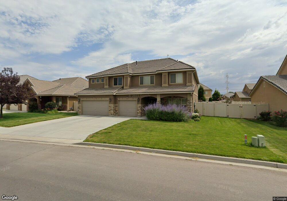 2071 W Grays Dr, Lehi, UT 84043 - photo 1