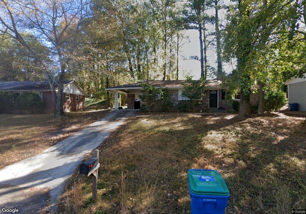 2916 Carriage Ln, Atlanta, GA 30349 - photo 1