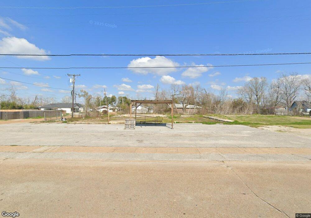 2119 Moeling St, Lake Charles, LA 70601 - photo 1