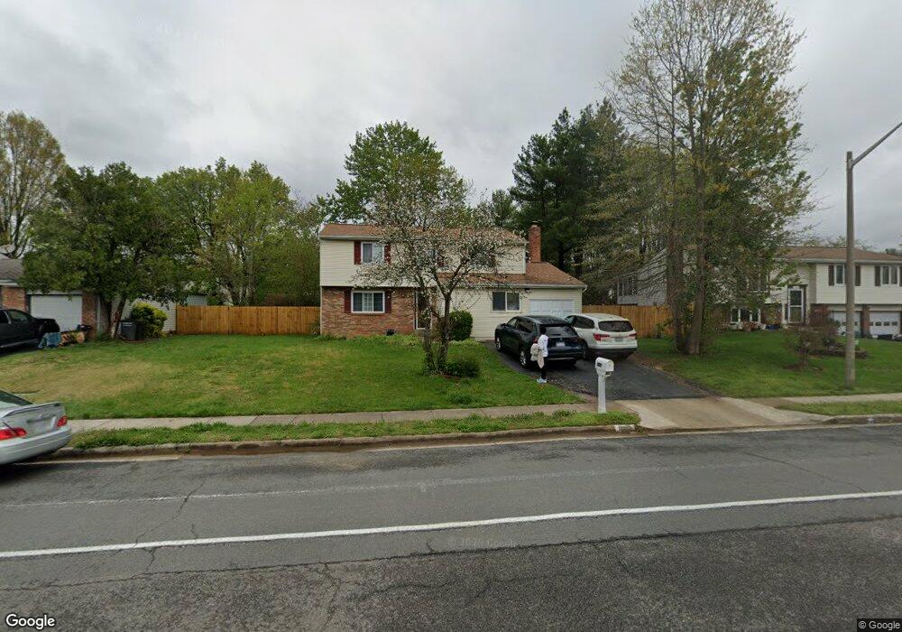 7017 Vantage Dr, Alexandria, VA 22306 - photo 1