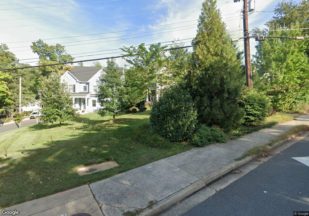 1609 N Roosevelt St, Arlington, VA 22205 - photo 1