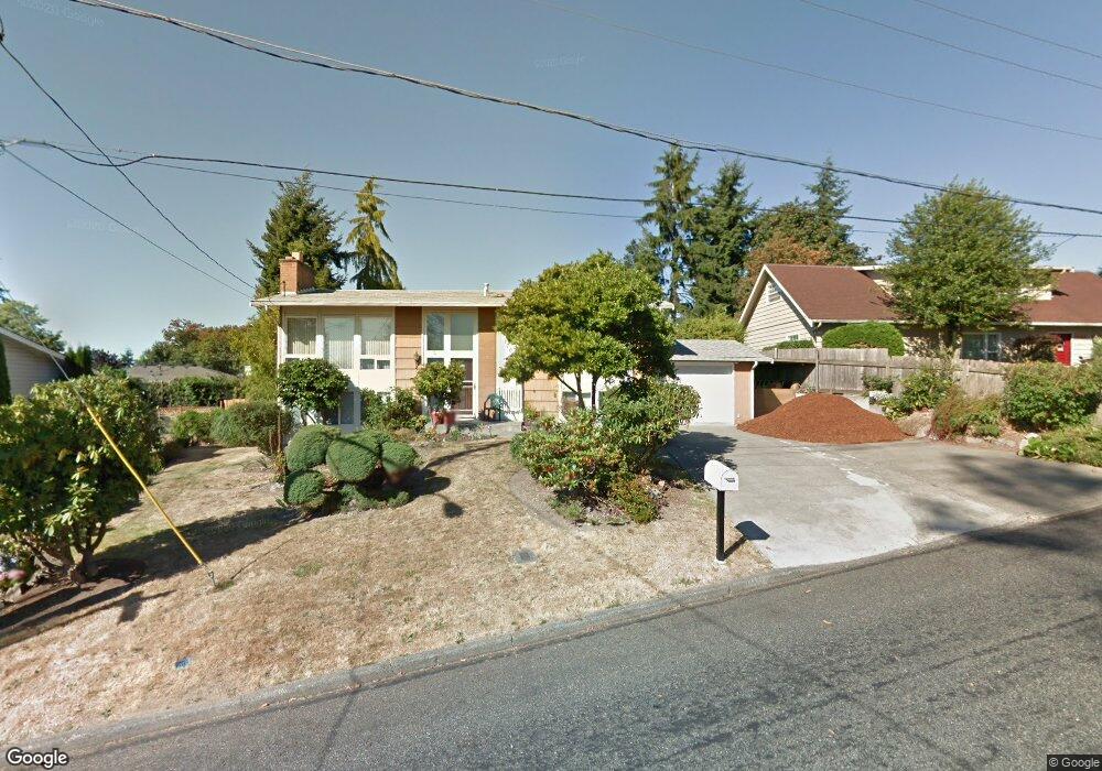 1702 S 262nd Place, Des Moines, WA 98198 - photo 1