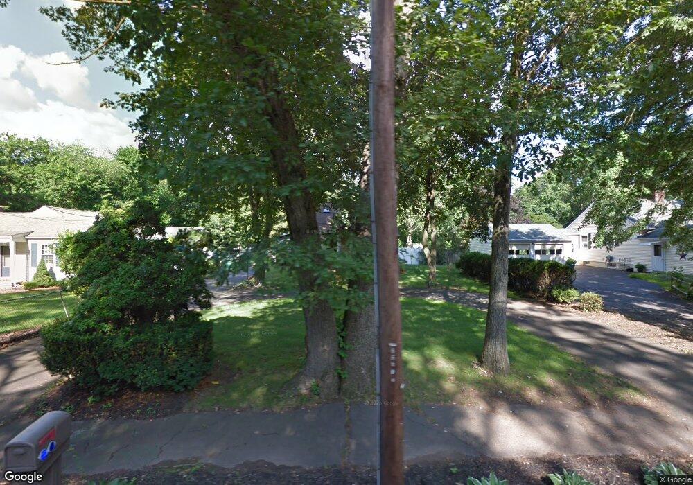 36 Pool Rd, North Haven, CT 06473 - photo 1