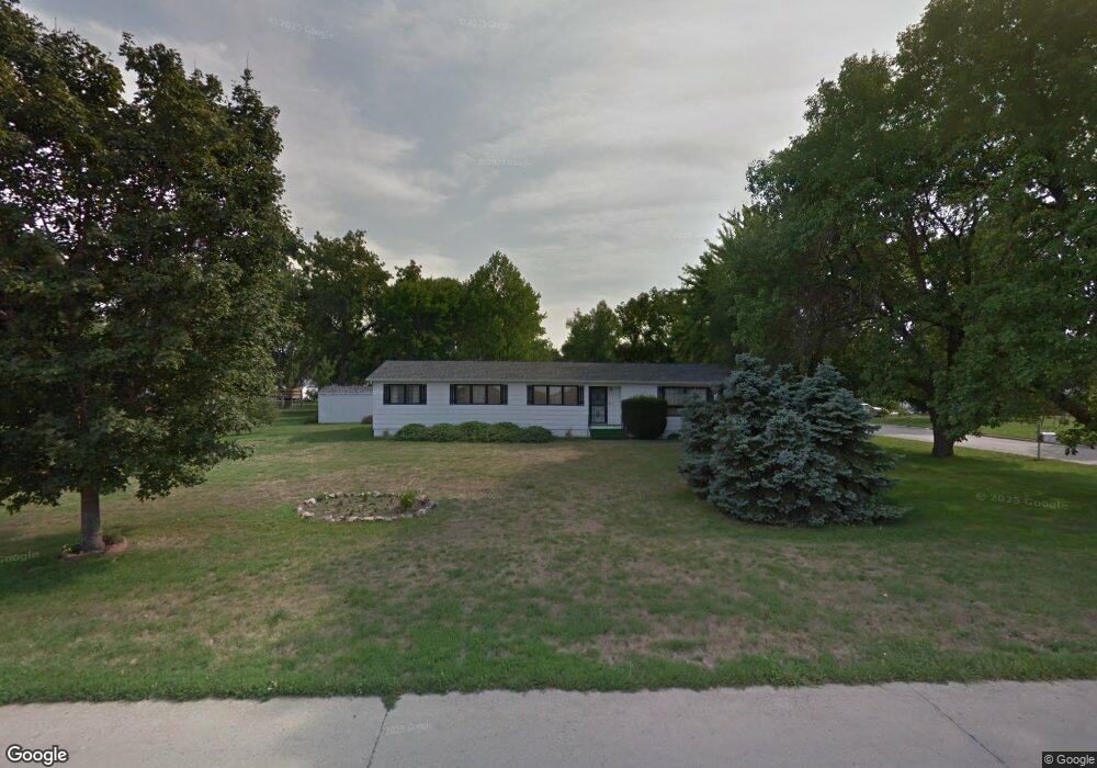 413 Emerald St, Onawa, IA 51040 - photo 1