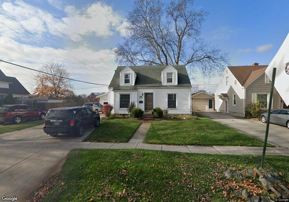2903 Stone St, Port Huron, MI 48060 - photo 1