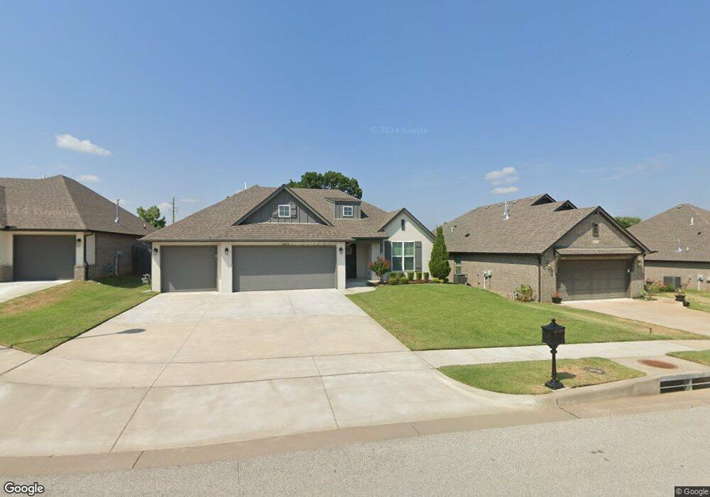 2422 W Kingsport Ct S, Broken Arrow, OK 74011 - photo 1