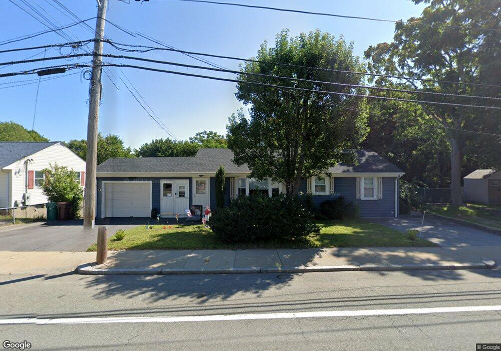 786 Manville Rd, Woonsocket, RI 02895 - photo 1