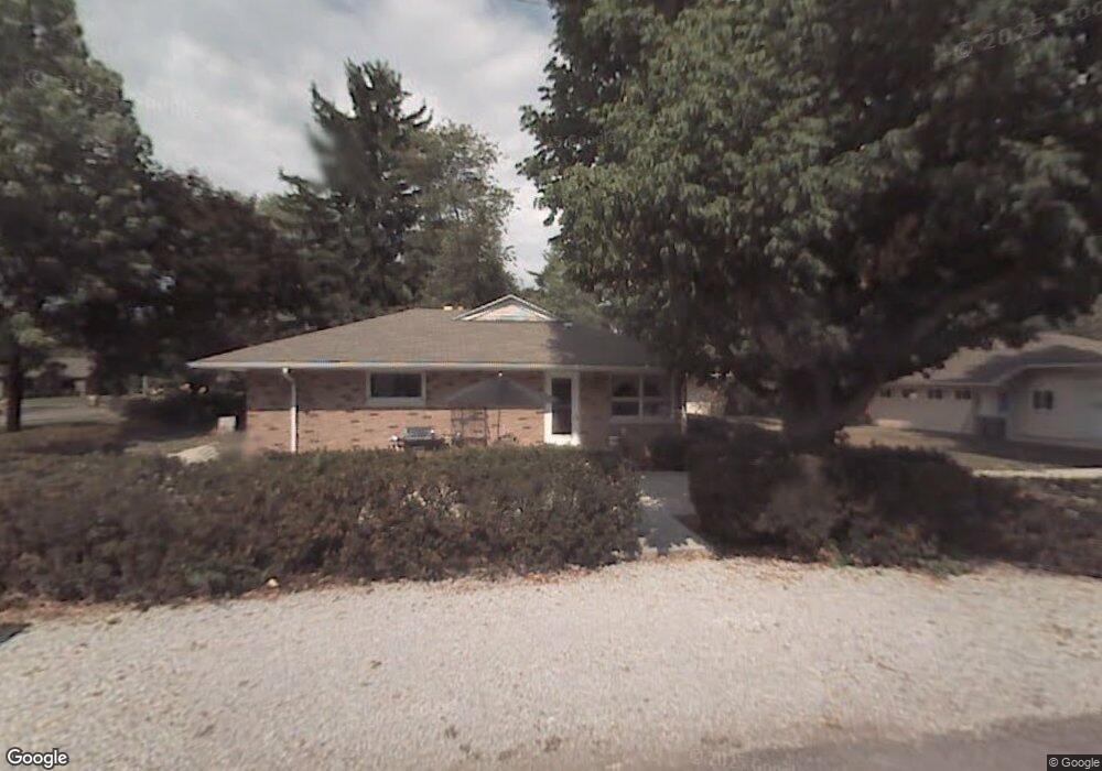 3303 Washington St, Columbus, IN 47203 - photo 1