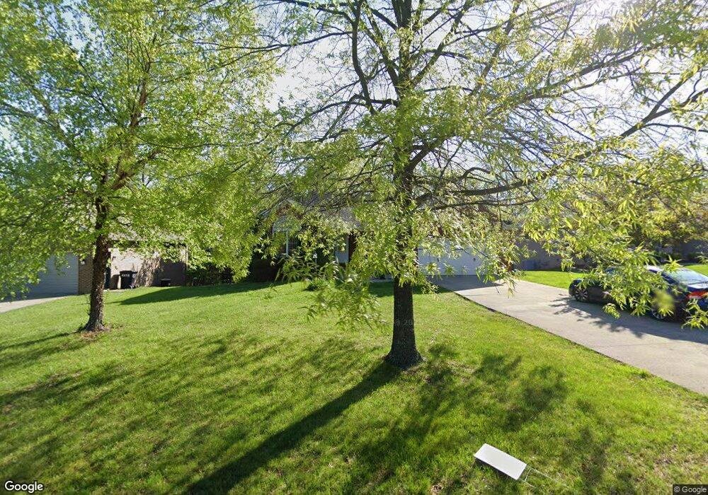 4417 Country View Dr, Floyds Knobs, IN 47119 - photo 1