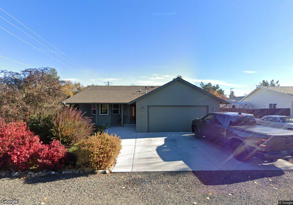 1912 SW 24th St, Redmond, OR 97756 - photo 1