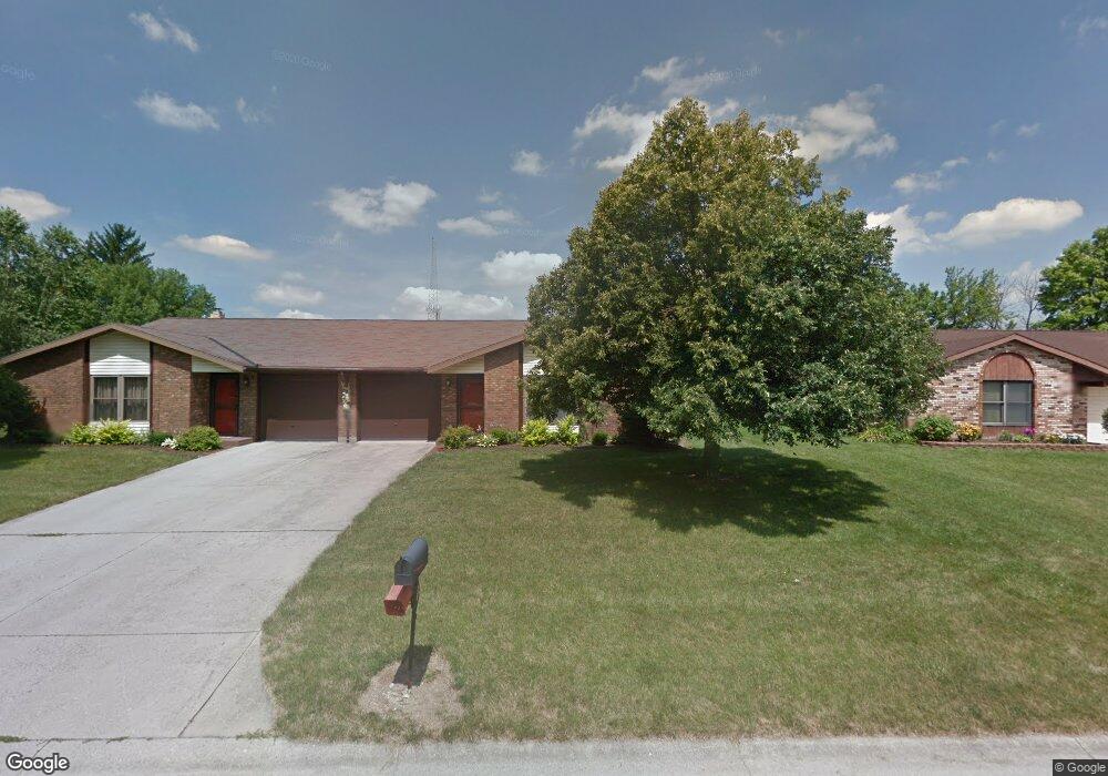 125 Chris Ln, Lima, OH 45806 - photo 1