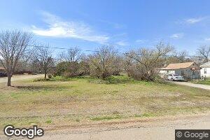 623 S 15th St, Frederick, OK 73542