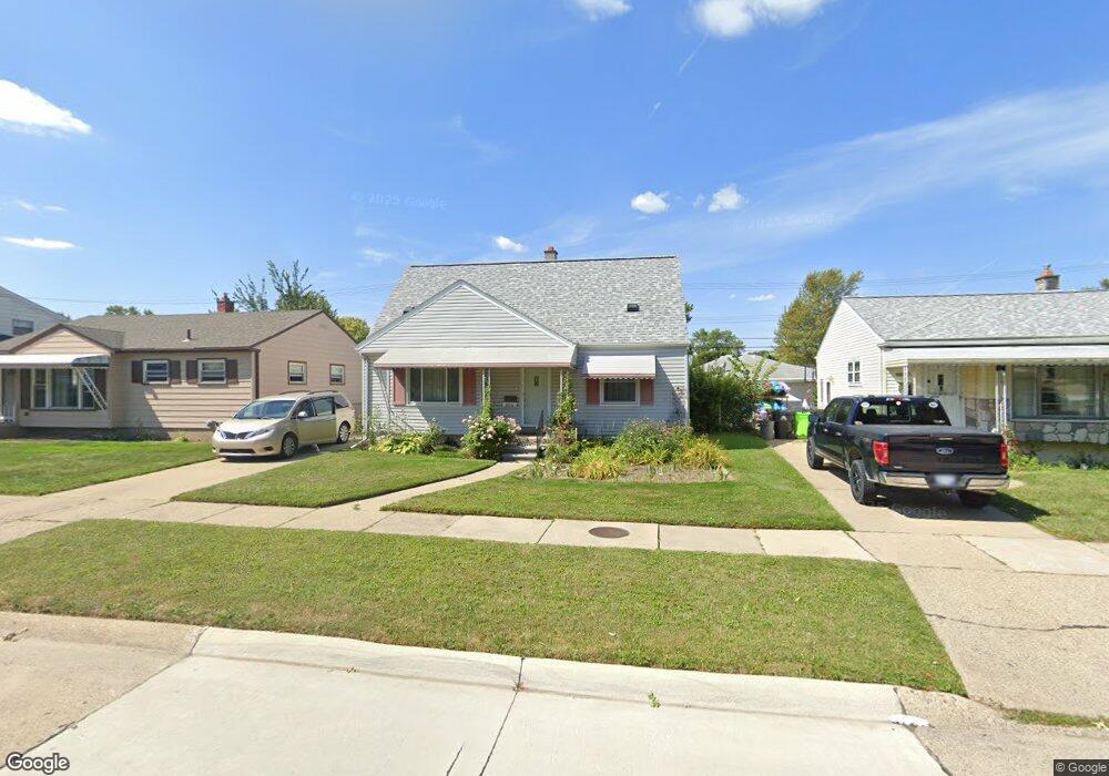 29741 Commonwealth St, Roseville, MI 48066 - photo 1