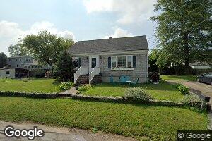 40 Palmer St, South Dartmouth, MA 02748