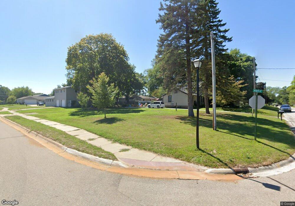 4262 Oak St, Bridgman, MI 49106 - photo 1