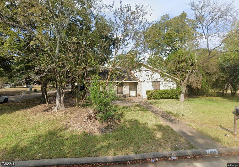 7858 Shady Arbor Ln, Houston, TX 77040 - photo 1