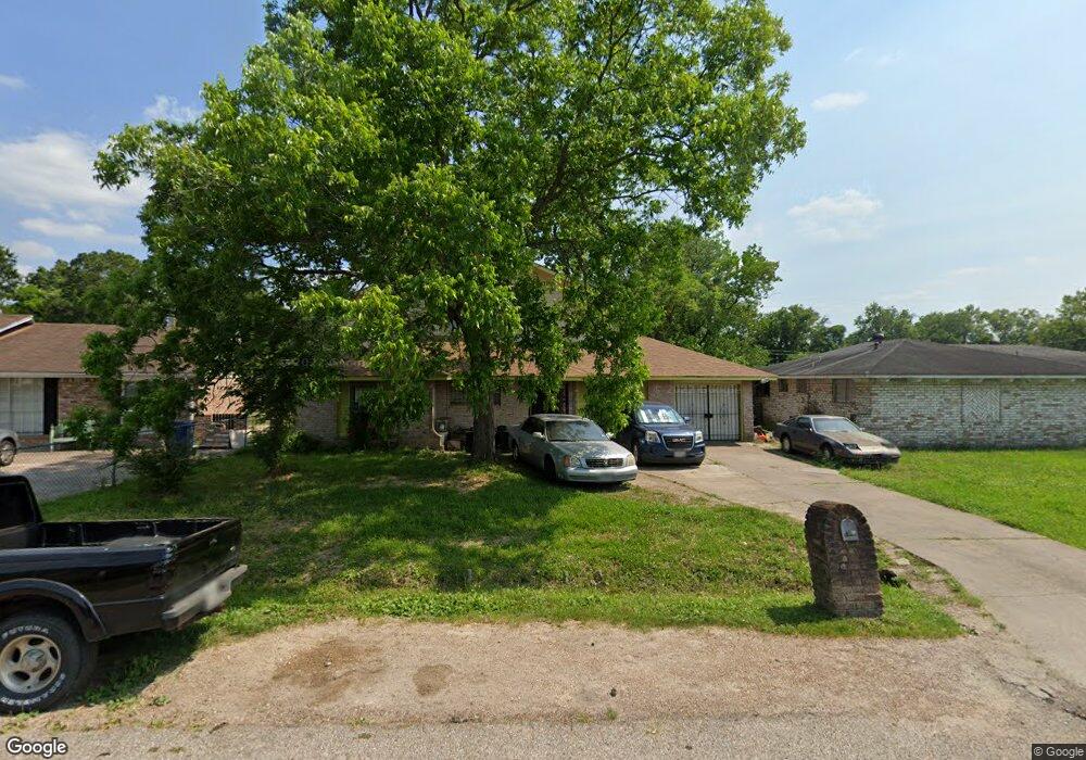 4306 Hartwick Rd, Houston, TX 77093 - photo 1