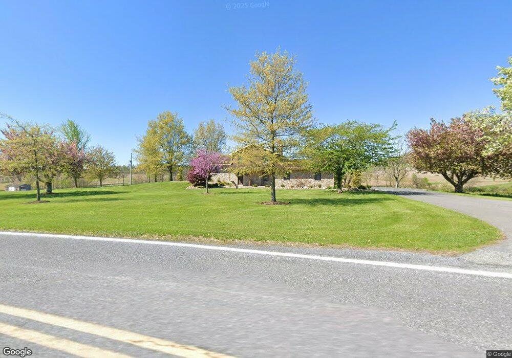 137 W Shore Dr, Hamburg, PA 19526 - photo 1