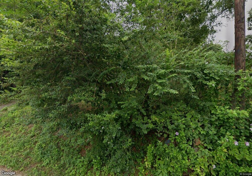 1079 W Chapel Rd, Asheville, NC 28803 - photo 1