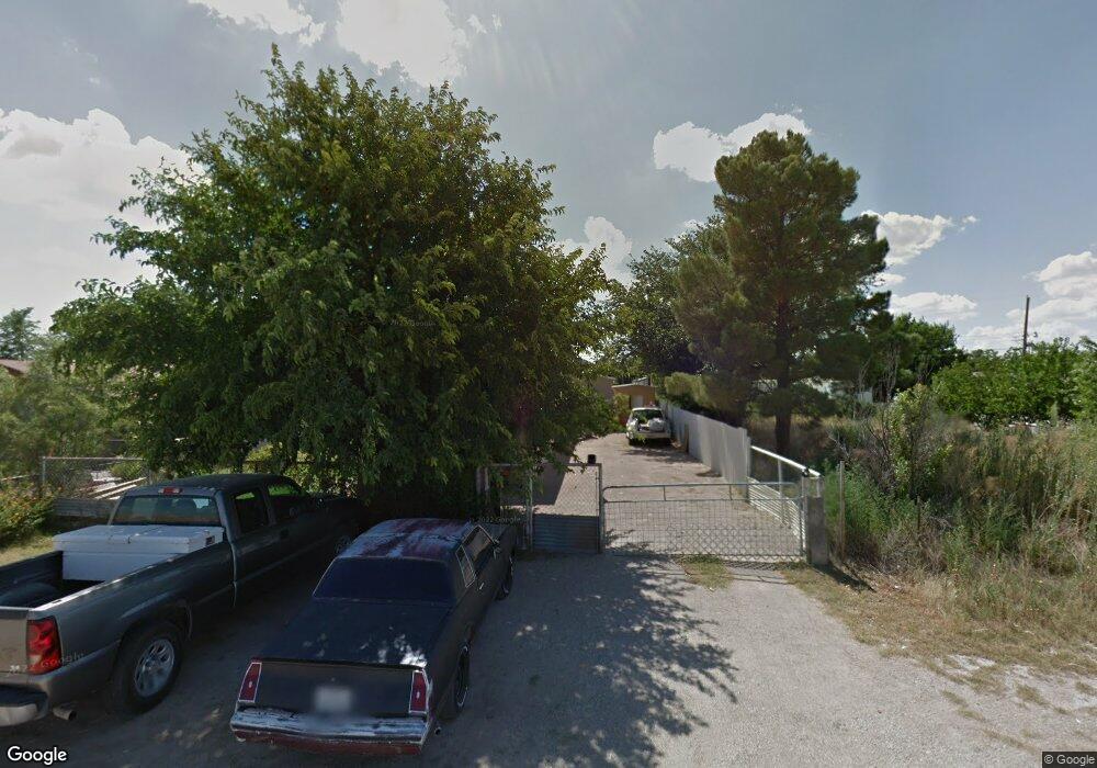 4507 Redbud St, Carlsbad, NM 88220 - photo 1