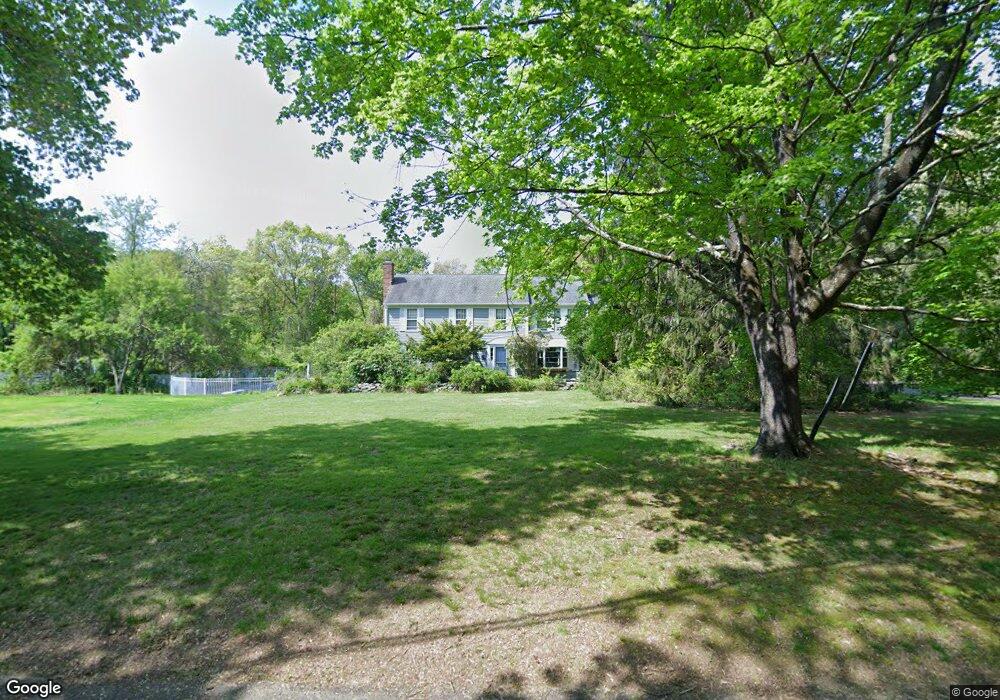 281 Eleven O Clock Rd, Fairfield, CT 06824 - photo 1