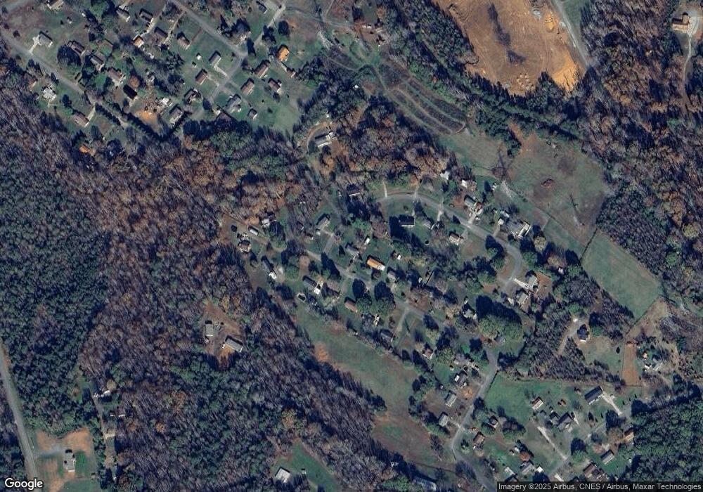 581 Winter Park Dr, Shelby, NC 28152 - photo 1