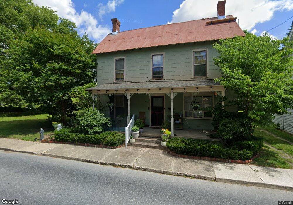 207 Atlantic St, Milton, DE 19968 - photo 1