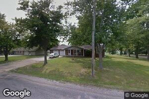 105 W North St, Waynesville, IL 61778