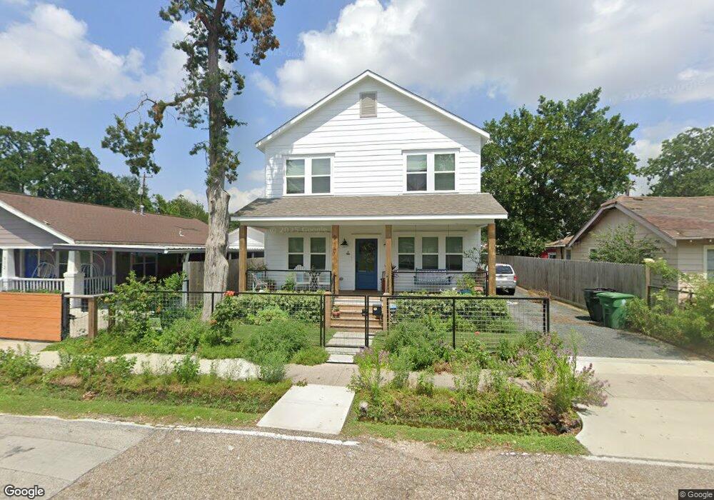 910 Northwood St, Houston, TX 77009 - photo 1
