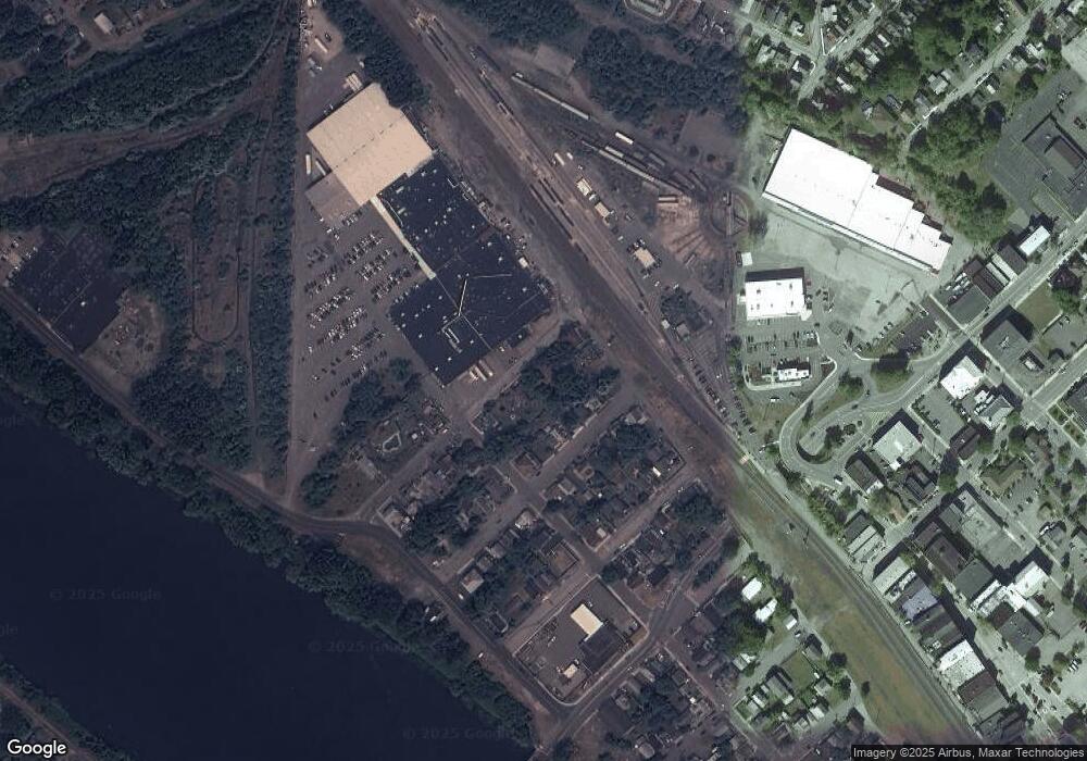 31 Lumber St, Port Jervis, NY 12771 - photo 1